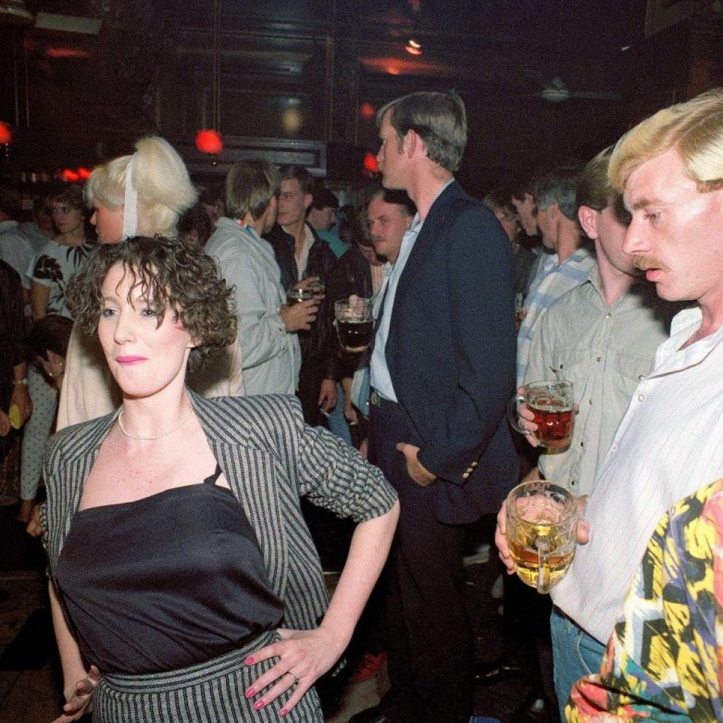 CHELSEA DANCEFLOOR IMAGE